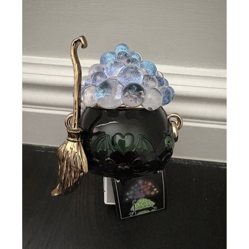 Bath & Body Works Witch's Cauldron Color Changing Projector Wallflower Plug-In